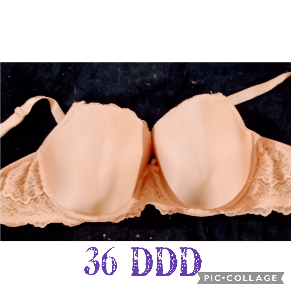 VICTORIA’S SECRET Lightly-Lined Laced Demi Bra 36DDD